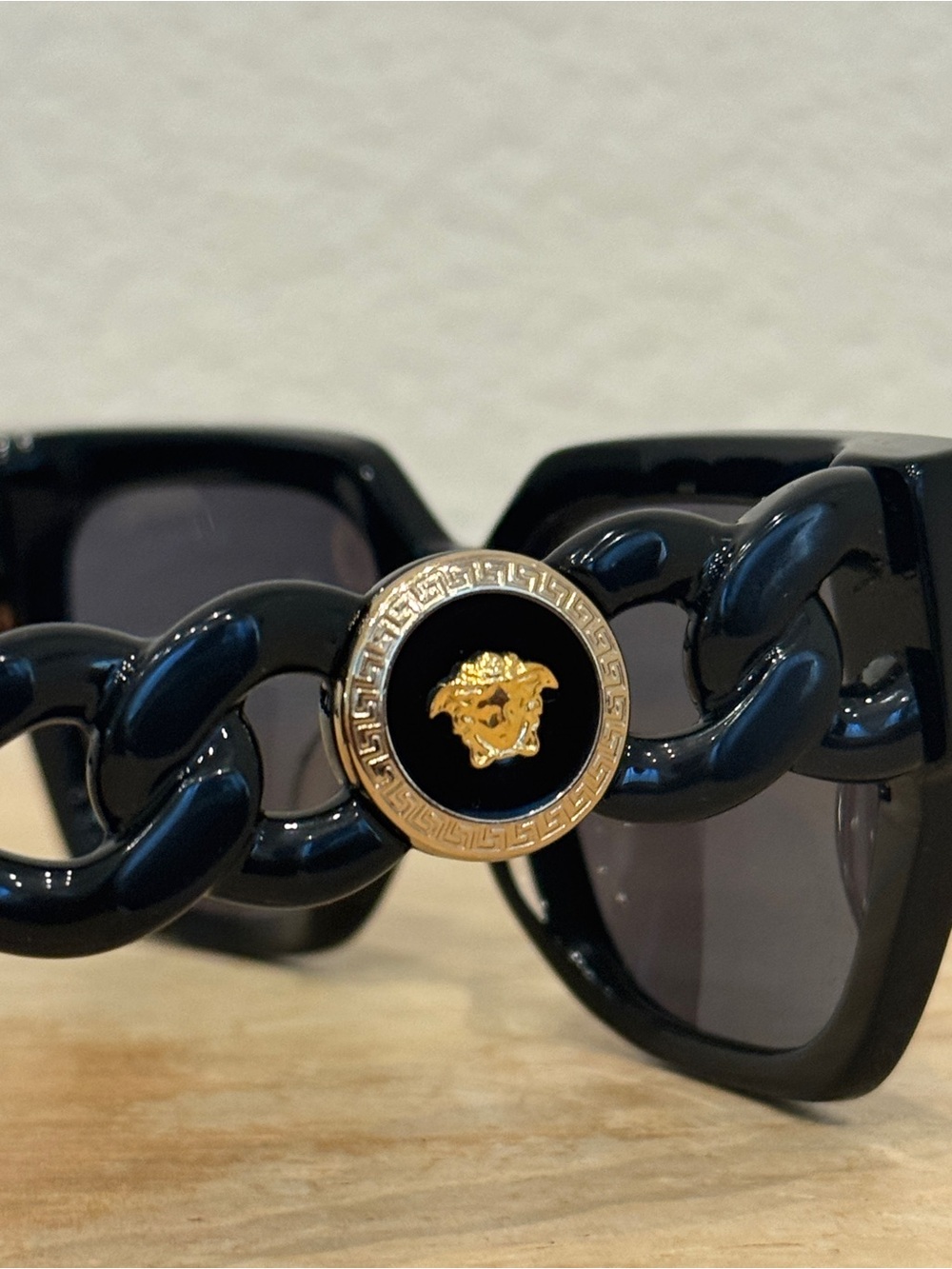 NWT Versace Black Square Frame Medusa Motif Sunglasses New in Box Authentic - Picture 13 of 15